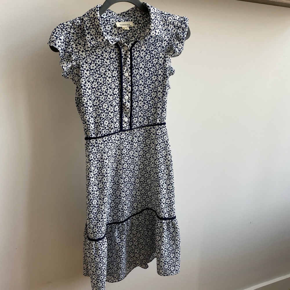 Flutter sleeve Floral Dress